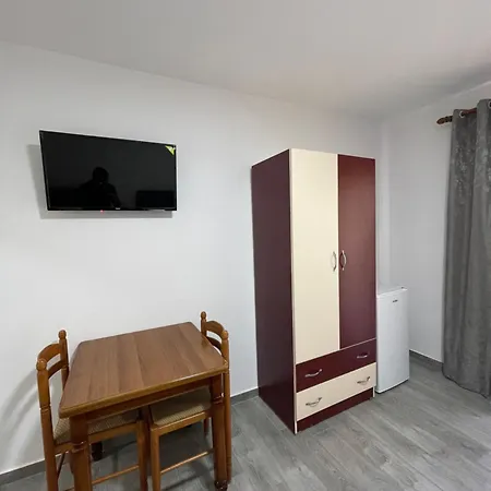 Apartament Vladi